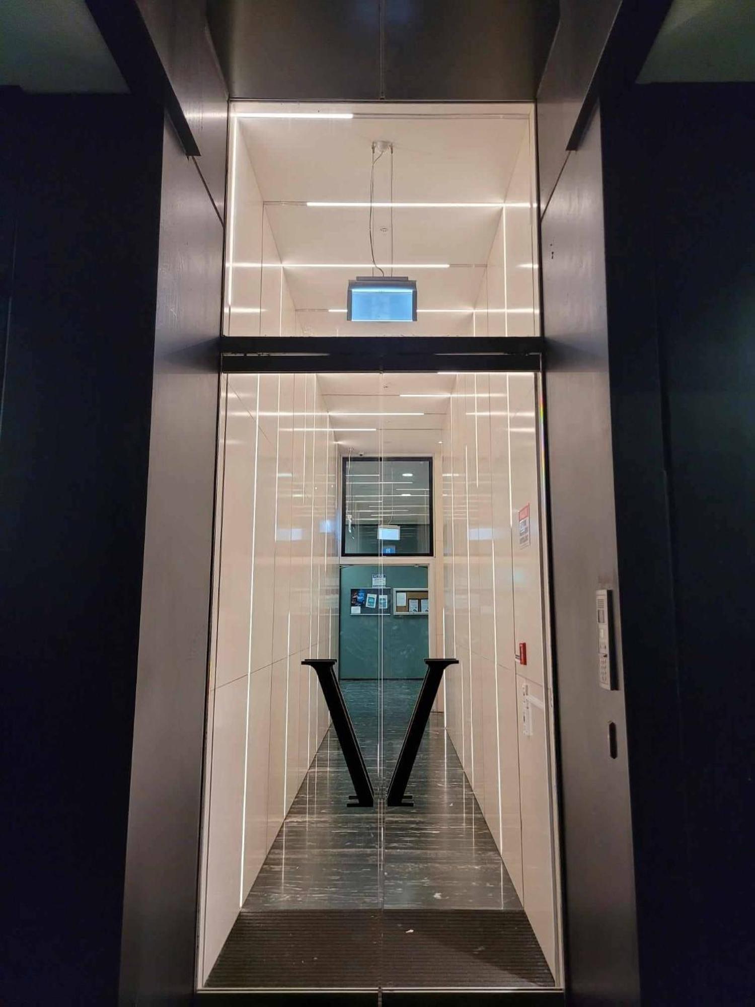 شقة Sky Tower Just Next Door أوكلاند المظهر الخارجي الصورة
